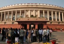 राष्ट्रीय स्तर पर एनआरसी लाने के बारे में अभी तक कोई निर्णय नहीं हुआ, हंगामे की वजह से उच्च सदन में शून्यकाल और प्रश्नकाल नहीं हो पाया