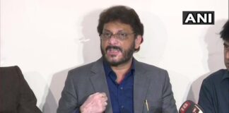 ’15 करोड़ सौ पर भारी’ बयान पर वारिस पठान ने मांगी माफी