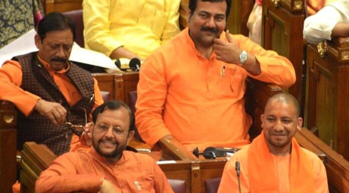 योगी का महिलाओं को तोहफा, अब हर महीने मिलेगी ज्यादा पेंशन