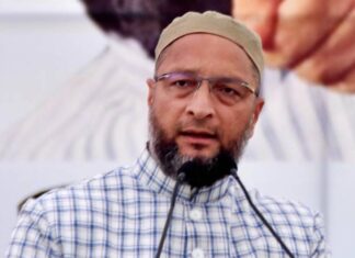 बिहार में PM की रैली पर ओवैसी का निशाना- दो घोड़ों पर सवार हैं पीएम-ओवैसी