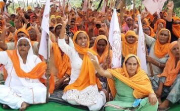 किसान आंदोलन में महिलाएं महज रोटी नहीं बना रहीं बल्कि निभा रही हैं अहम भूमिका