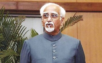 मोदी भक्त’ कहने पर भड़के वकील आदिश अग्रवाल, बोले-नुसरत मिर्जा को नहीं बुलाया तो अंसारी को बुरा लगा था