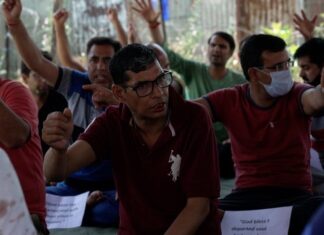 तीस साल पुरानी यादें ताज़ा, कश्मीर घाटी में हिंदुओं की हत्याओं का सिलसिला