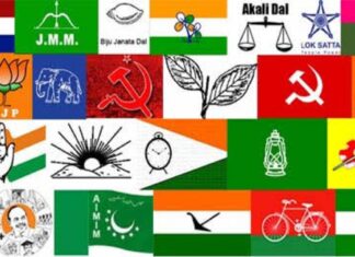 मैनपुरी में नहीं ढहा सपा का किला, राजस्थान-छत्तीसगढ़ में जीती कांग्रेस