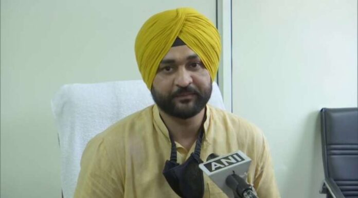 हरियाणा के खेल मंत्री संदीप सिंह ने CM को सौंपा खेल विभाग, बोले- मेरी इमेज खराब करने साजिश है
